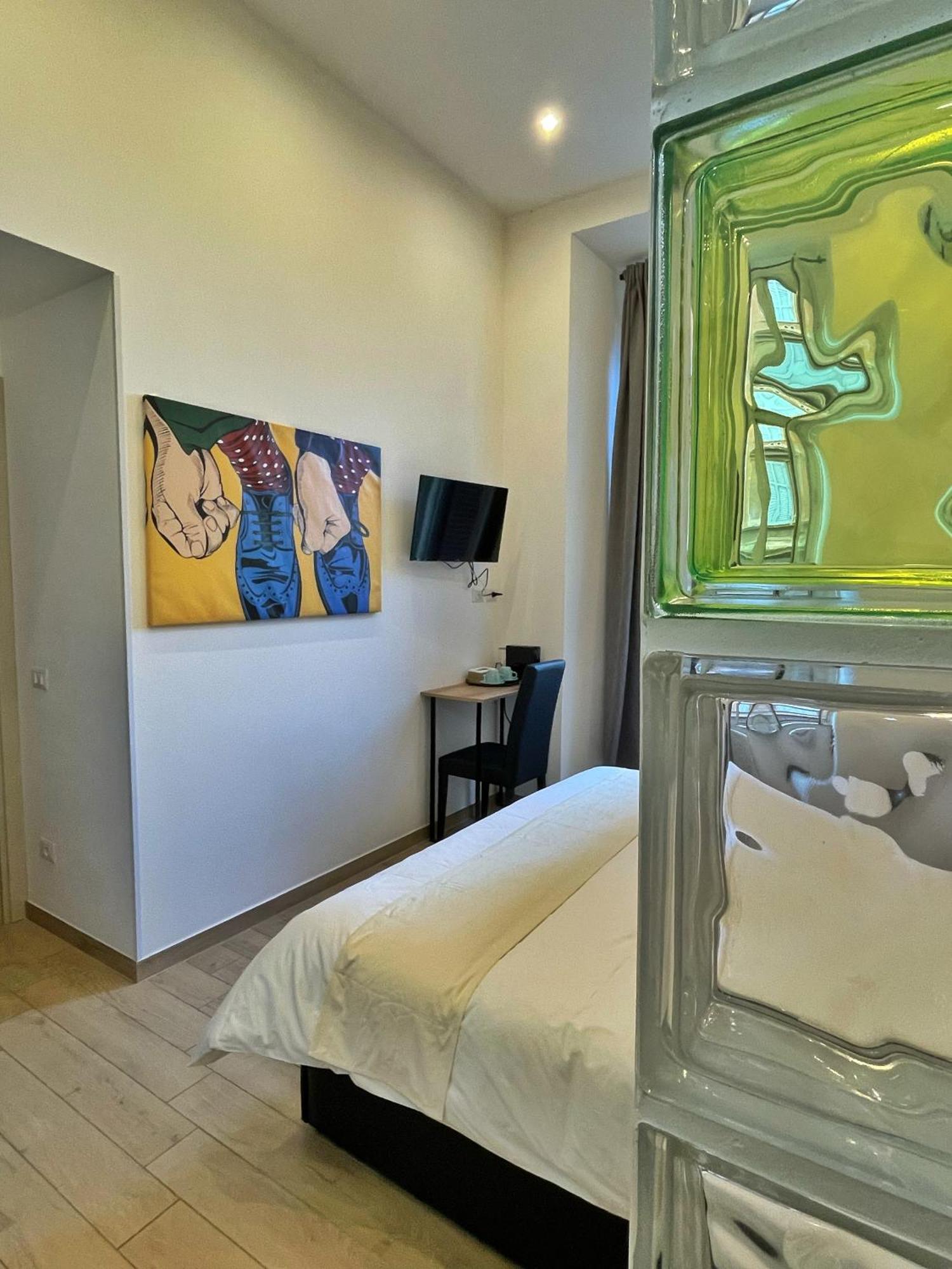 You 101 - Rome, Rome